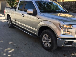 Ford F-150 foto 2