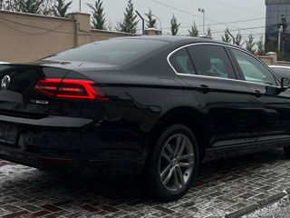 Volkswagen Passat foto 4