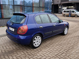 Nissan Almera foto 3