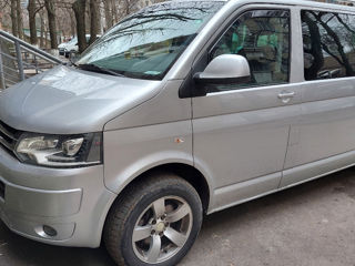 Volkswagen Caravelle foto 4