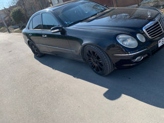 Mercedes E-Class