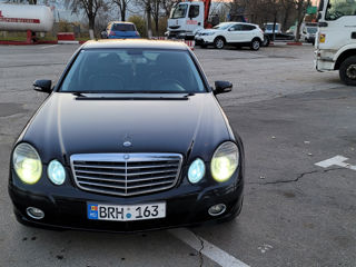 Mercedes E-Class foto 5