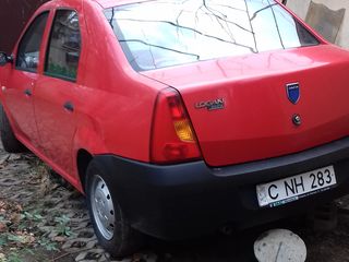 Dacia Logan foto 3