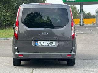 Ford Tourneo Connect foto 6