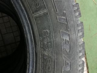 R16 215/65 de iarna Goodyear foto 4