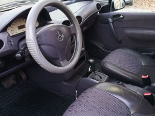 Mercedes A-Class foto 6