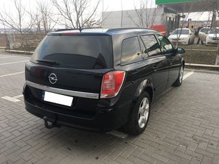 Opel Astra foto 5