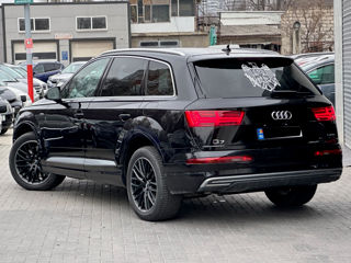 Audi Q7 e-tron foto 5