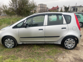 Mitsubishi Colt foto 9