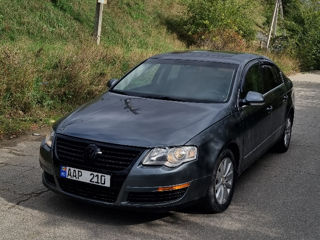 Volkswagen Passat foto 1