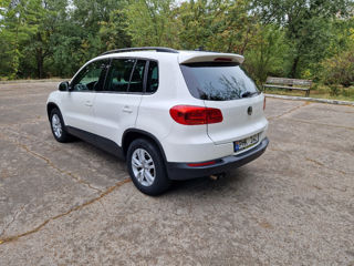 Volkswagen Tiguan foto 4