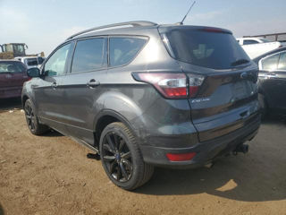 Ford Escape foto 2