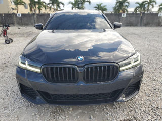 BMW 5 Series foto 2