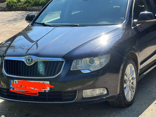 Skoda Superb foto 3