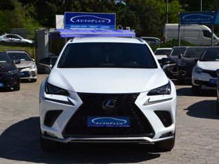 Lexus NX Series foto 18