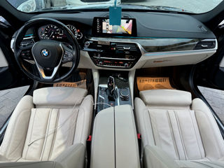 BMW 5 Series foto 12