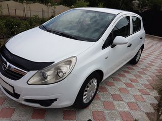 Opel Corsa foto 3