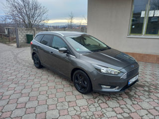 Ford Focus foto 2