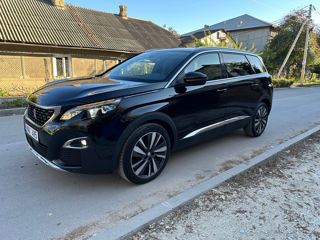 Peugeot 5008 foto 3