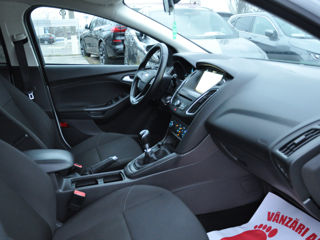 Ford Focus foto 11