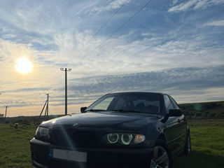 BMW 3 Series foto 6