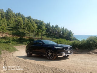 Volvo V90 Cross Country