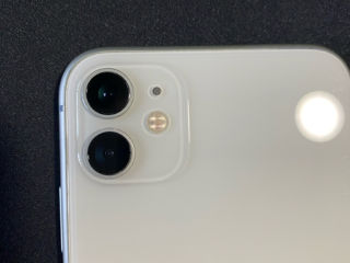 iPhone 11 foto 2