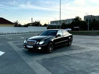 Mercedes E-Class foto 5