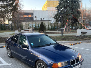 BMW 3 Series foto 2