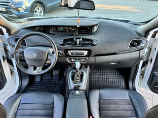 Renault Scenic foto 8