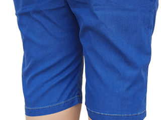 Тенсел шорты большого размера из тонкой стрейчевой джинсовой ткани.