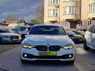 BMW 3 Series foto 2