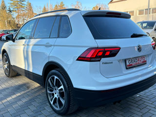 Volkswagen Tiguan foto 5