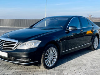 Mercedes S-Class