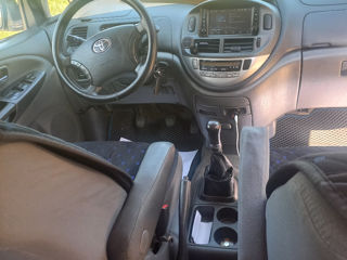 Toyota Previa foto 5