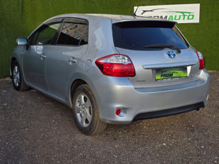 Toyota Auris foto 4