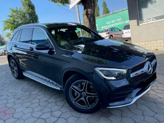 Mercedes GLC foto 4