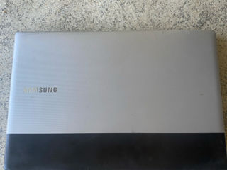Продам Samsung RV515