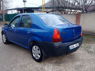 Dacia Logan foto 5