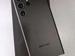 Samsung Galaxy S23 Ultra, 12Гб/256Гб, Phantom Black Acum si in rate la 0%!