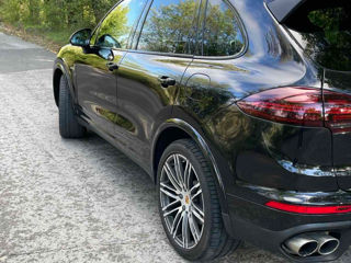 Porsche Cayenne foto 4