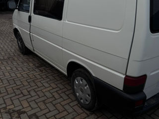 Volkswagen Transporter foto 2