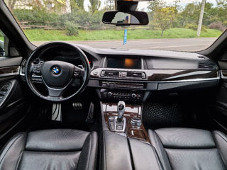 BMW 5 Series foto 7