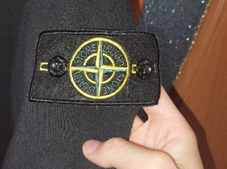 Stone Island foto 3