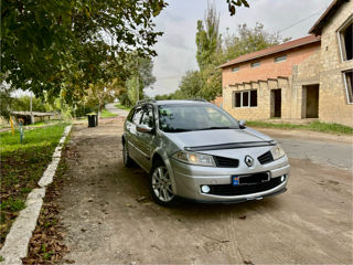 Renault Megane foto 3