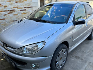 Peugeot 206 foto 3