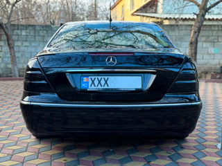 Mercedes E-Class foto 4