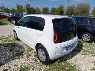 Volkswagen up! foto 4