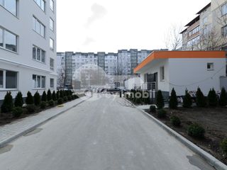 Apartament cu 2 camere, 68,6 mp, str. Milescu Spătaru, 41160 € ! foto 5