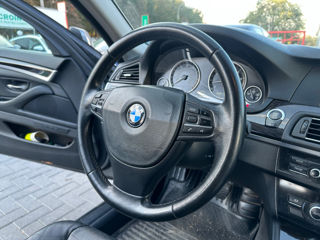 BMW 5 Series foto 11